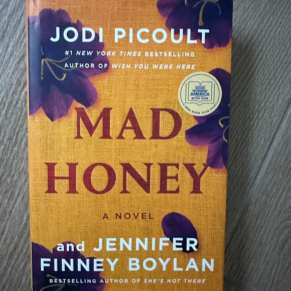 Mad Honey by Jodi Picoult and Jennifer Finney Boylan - Picture 1 of 6